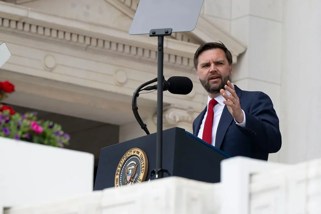 Венс заявив, що Україна й Росія погодилися на переговори, але успіх не гарантований